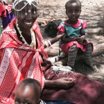 Maasai women craft Alama jewellery in Tanzania